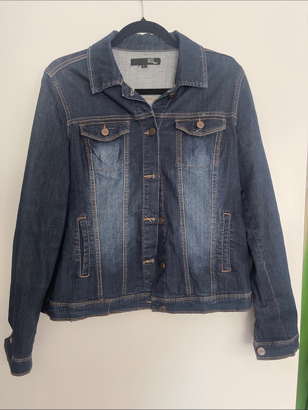 1822 Denim Two-Tone Blue Jean Jacket - Women's